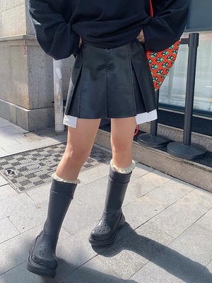 leather box pleats skirt