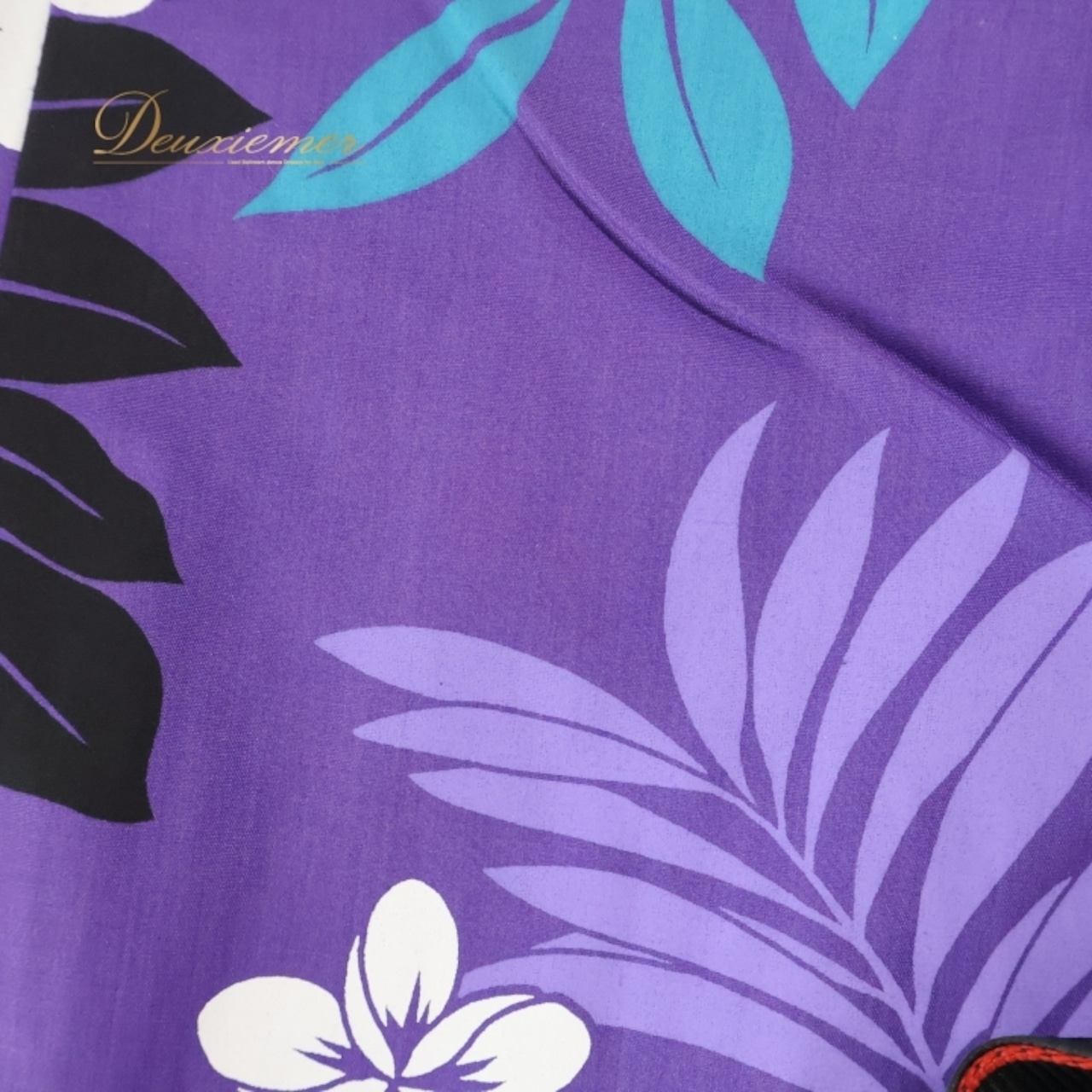 フラダンス 衣装 ワンピース ドレス パープル系 Royal Creations ハワイ製 プルメリア柄 ハワイアンプリント アロハ フラ ダンス レッスン 練習 花柄 植物柄 フリル 華やか 鮮やか かわいい おしゃれ ブラック系 ホワイト系 ブルー系 紫 黒 白 水色 フラダンス衣装 ハワイアン ドレスワンピース プルメリア フラレッスン 大人用 おしゃれドレス カジュアル フラダンス練習 パーティドレス リゾートウェア かわいいデザイン フラワー柄