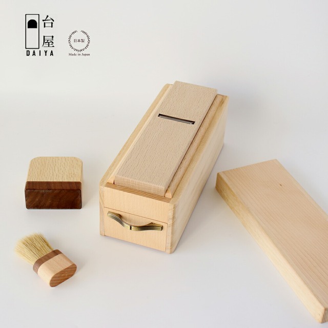【即納できます】台屋 鰹節削り器 キリノ ブナ【 鰹節 削り器 ブナ 引き出し式 留め加工 プロ業務用 台屋 燕三条 山谷製作所 】