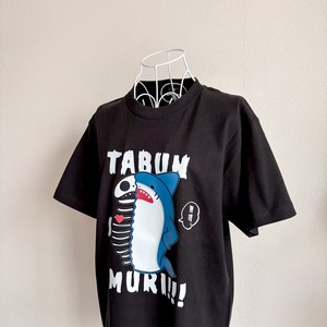 【はんぶん!? BONESサメTシャツ】半分スケルトンサメデザイン｜おもしろサメT ユニセックス