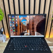 \ 公式ショップ限定価格❣️/ 《2022年発売モデル》ThinkPad X1 Carbon Gen10 第12世代 SSD256GB 人気シリーズノートパソコン 安心サポート&3ヶ月保証付き