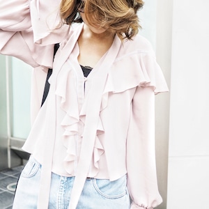 FRILL LADY BLOUSE