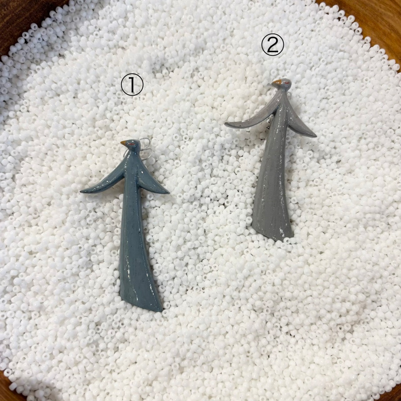 【ao11】水辺のトリブローチ 2色選べる