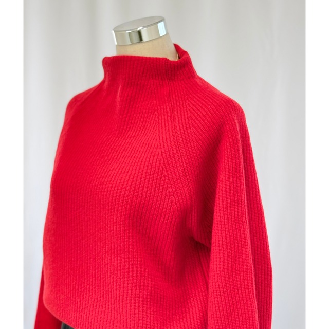 エトレリブニット