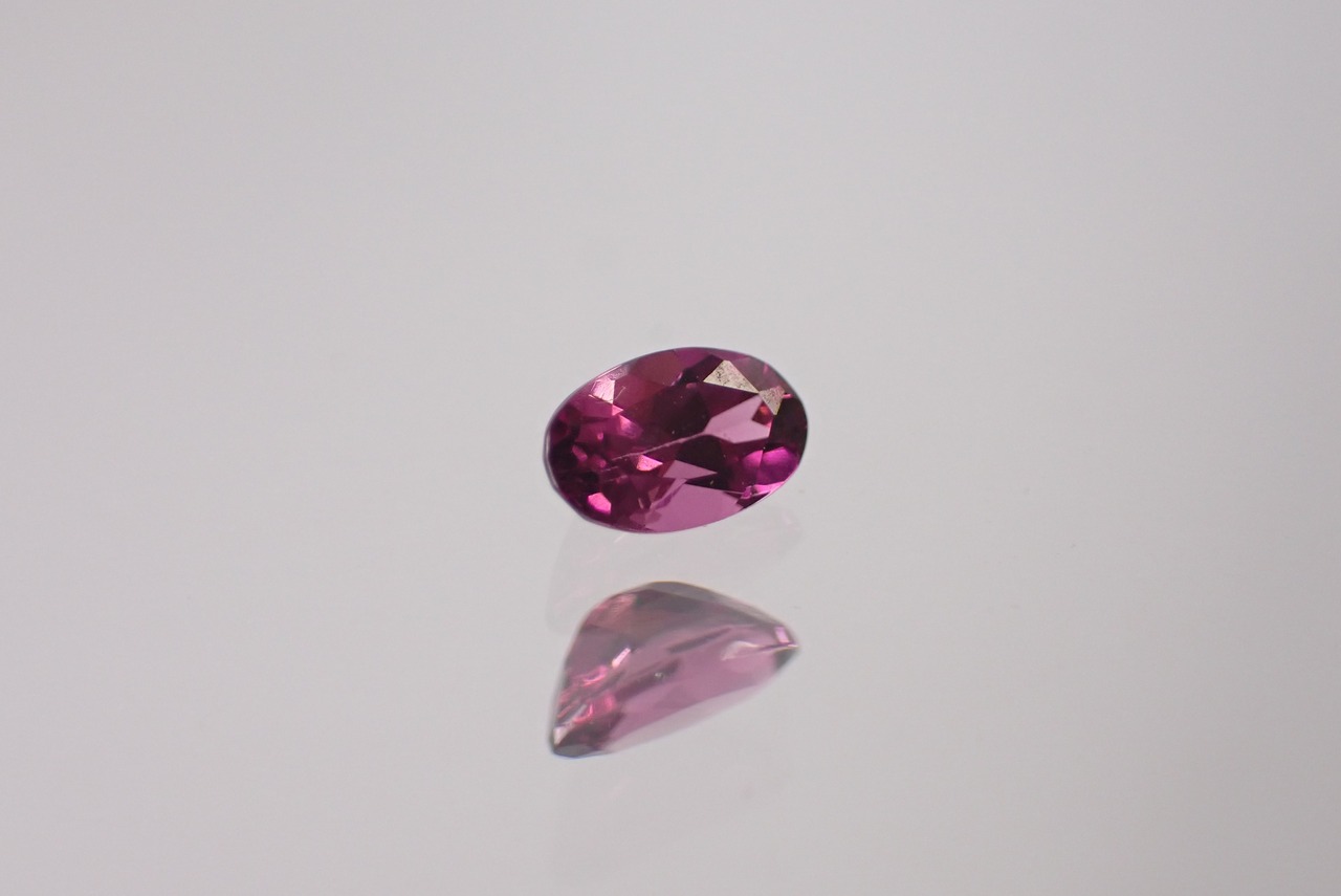 ロードライトガーネット　0.33ct　[C7‐755]