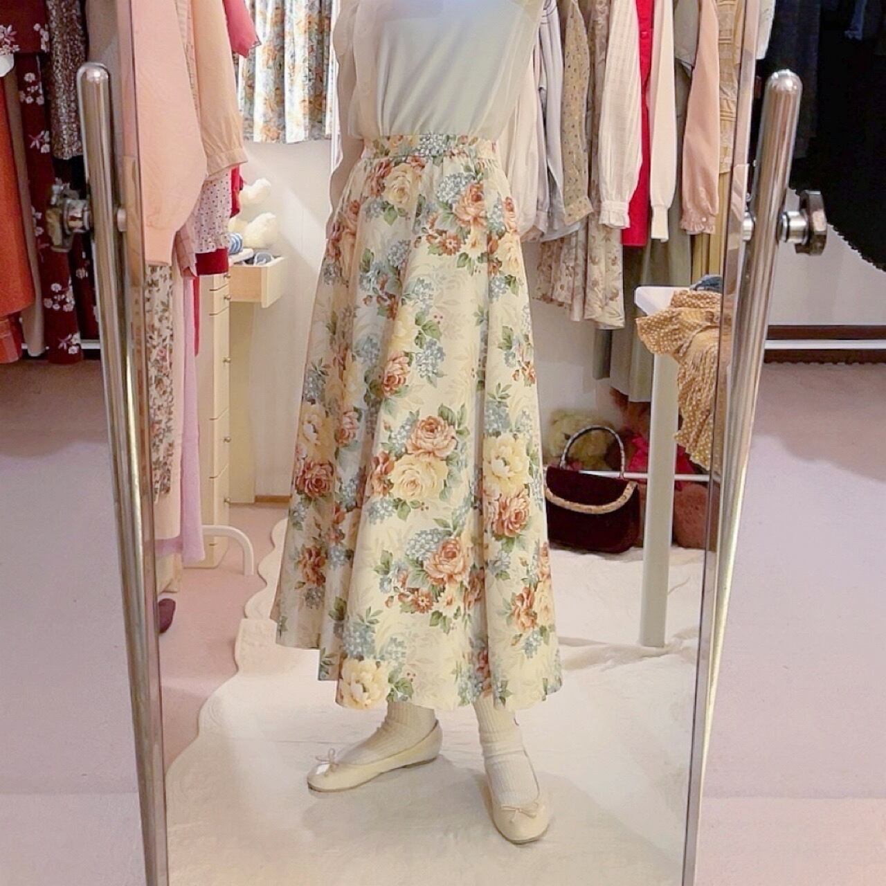 cream antique rose flare skirt