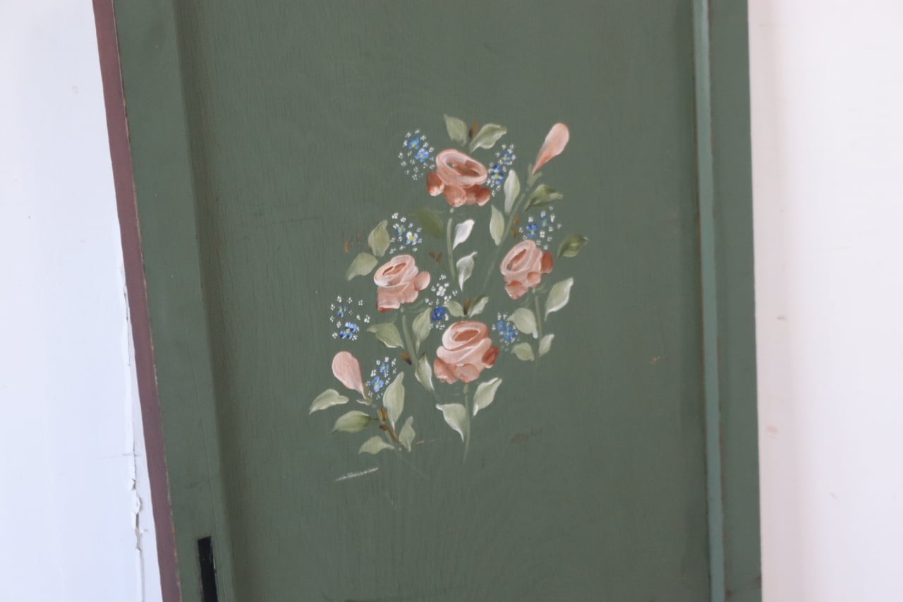 レトロ 建具 扉 引き戸 ドア ペイント 緑 グリーン 花柄 木製
