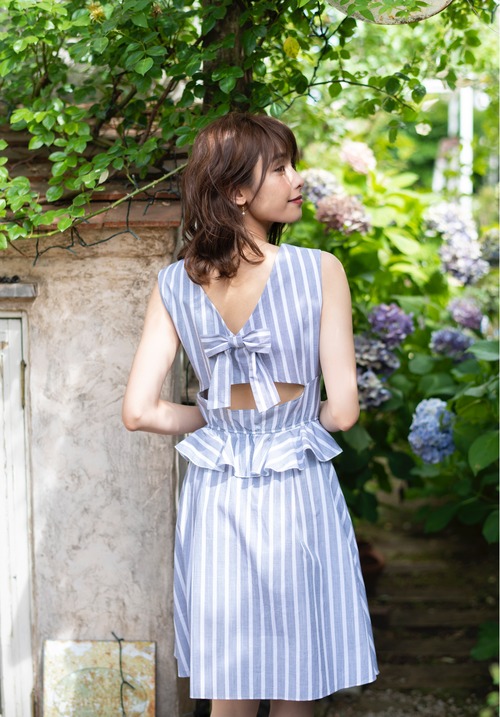 【特集掲載商品】Back Open Ribbon Dress / 大人可愛いバックリボンワンピース