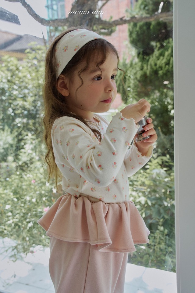 【予約】Connie T-shirt (Flower)  / momo ann