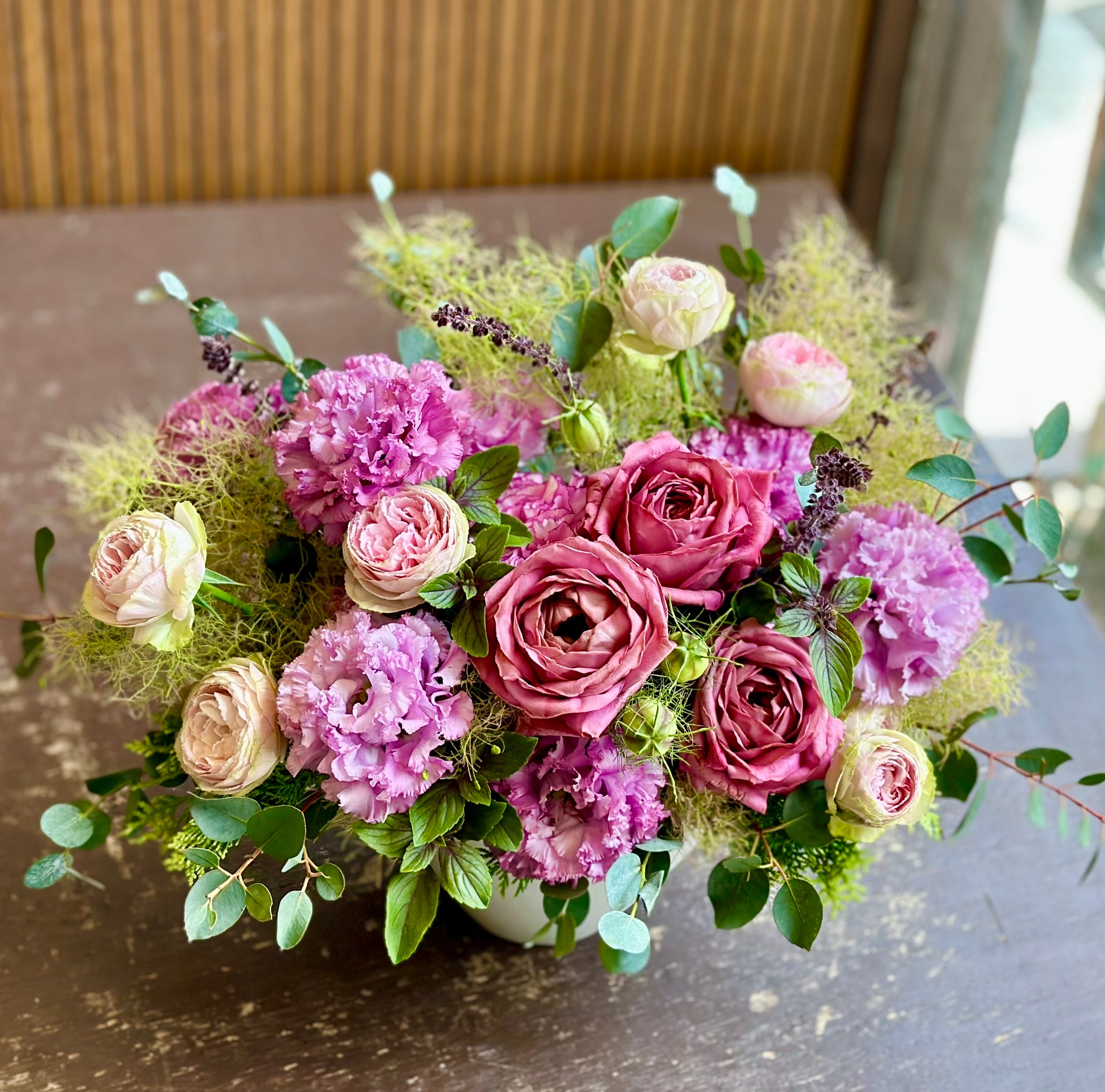 季節のアレンジメント Lサイズ | 花工房Vegeta