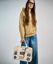 -数量限定-【直営限定ITEM】TYPE-B バイカラーワッペンターンロックハンドバッグ　CQ-49510H