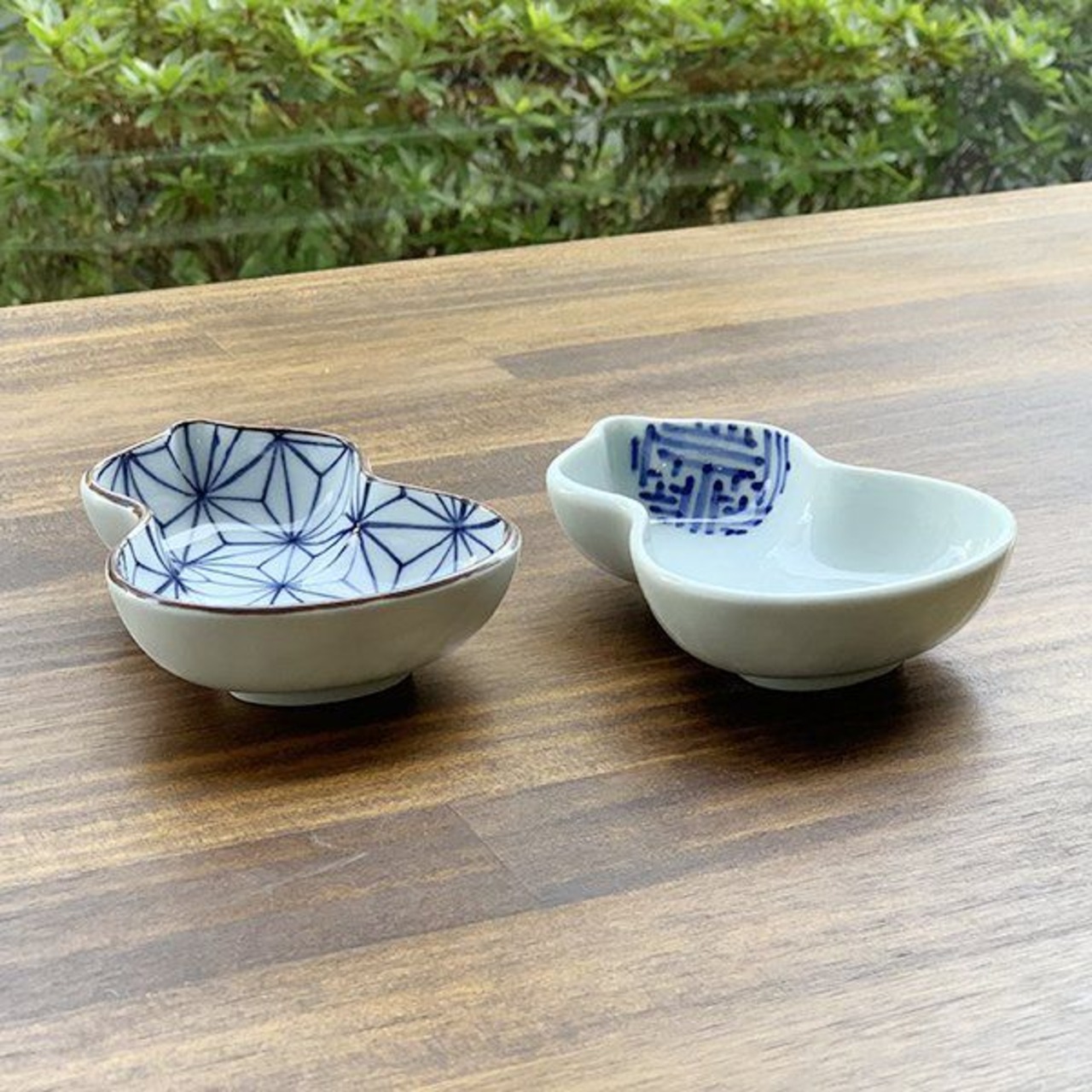 有田焼　ひさご小付　（たこ唐草・麻の葉） 33-043