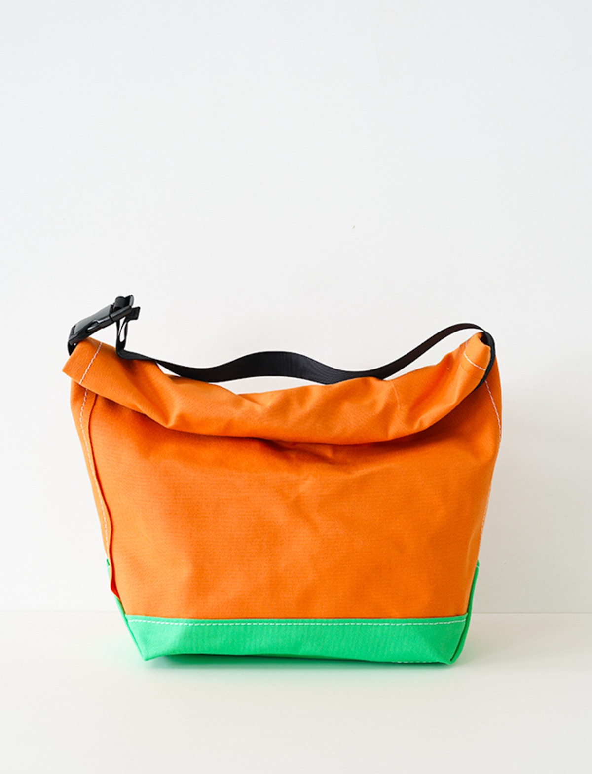 TEMBEA : ROLL TOP TOTE / ORANGE + KELLY | aulico