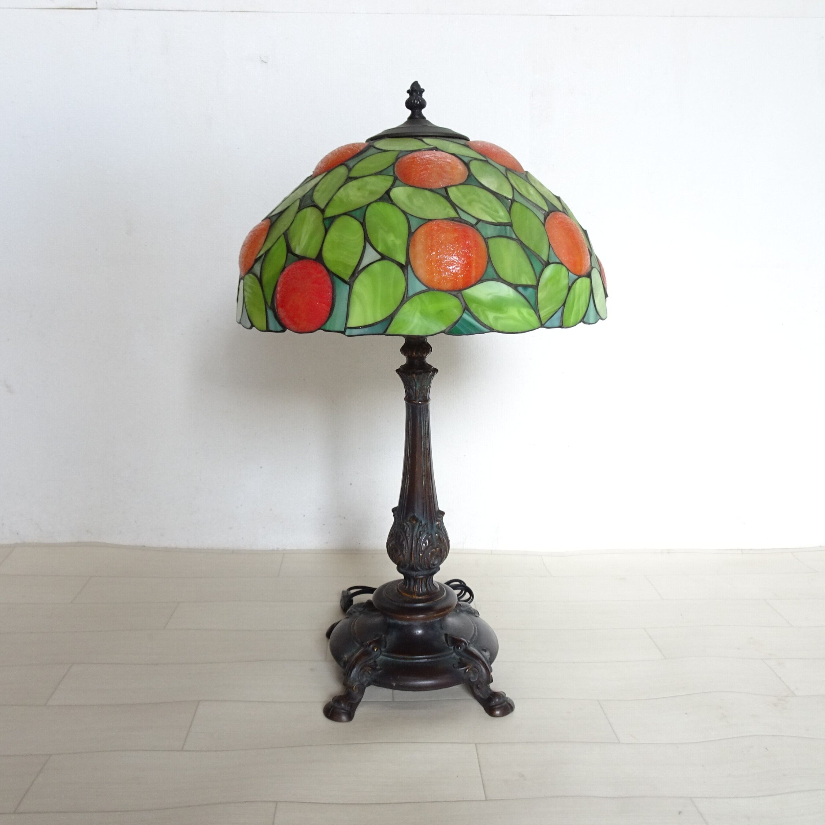 ステンドグラス風の卓上照明（ランプ） | 純喫茶家具の村田商會