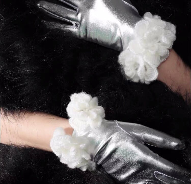 シルバー 手袋 グローブ 花柄 | LOVEYsmileSHOP