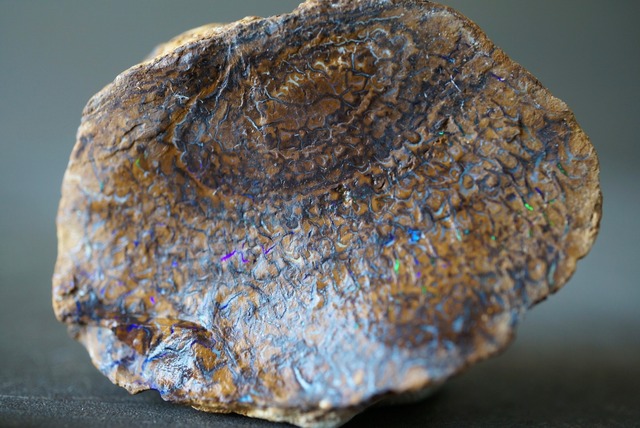 ボルダーオパール  Boulder Opal  990