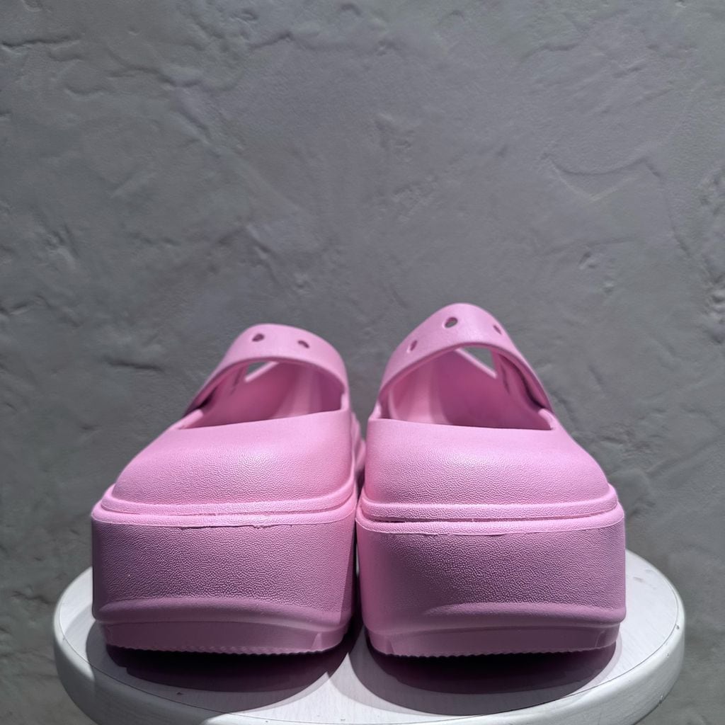 crocs クロックス Stomp Mary Jane 厚底サンダル 209939-6XS ピンク