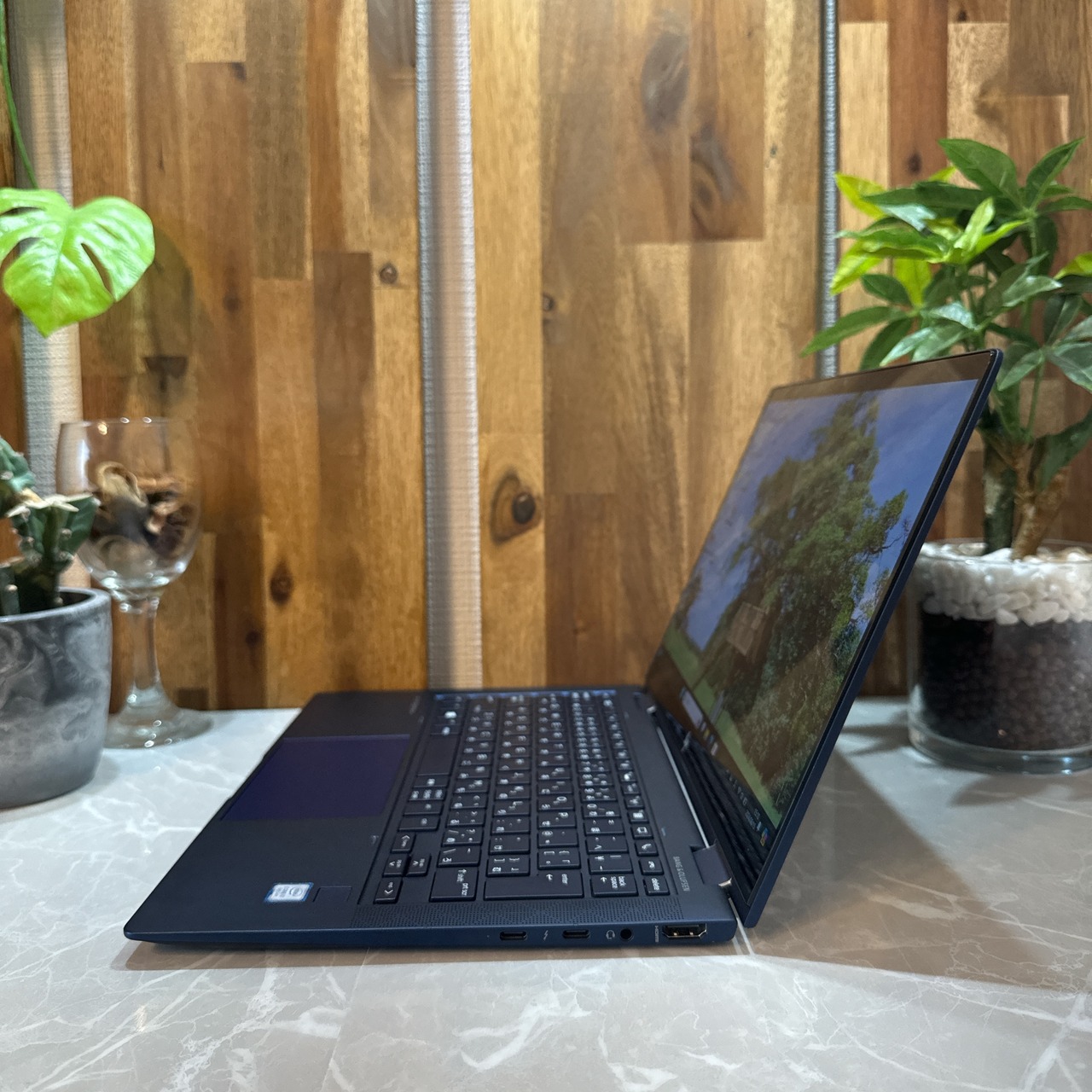 美品】HP Elite Dragonfly☘️Core i7第8世代☘️メモリ16GB | ほん 