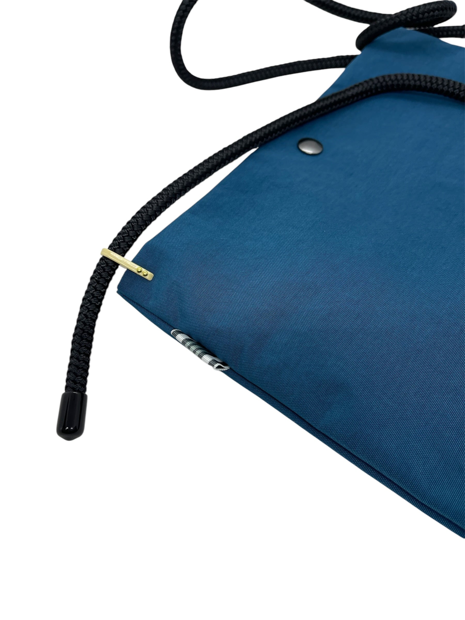 【完売品】YANCO サコッシュ ターコイズ ECO-PAC BLUELUG YANCOのあれこれ - BLUE LUG STAFF REVIEW | 自転車店 ブルーラグ 商品