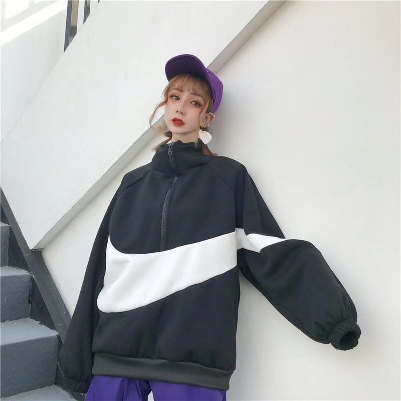 ロゴパーカー 韓国ファッション オルチャン ストリート系 モノトーン 黒