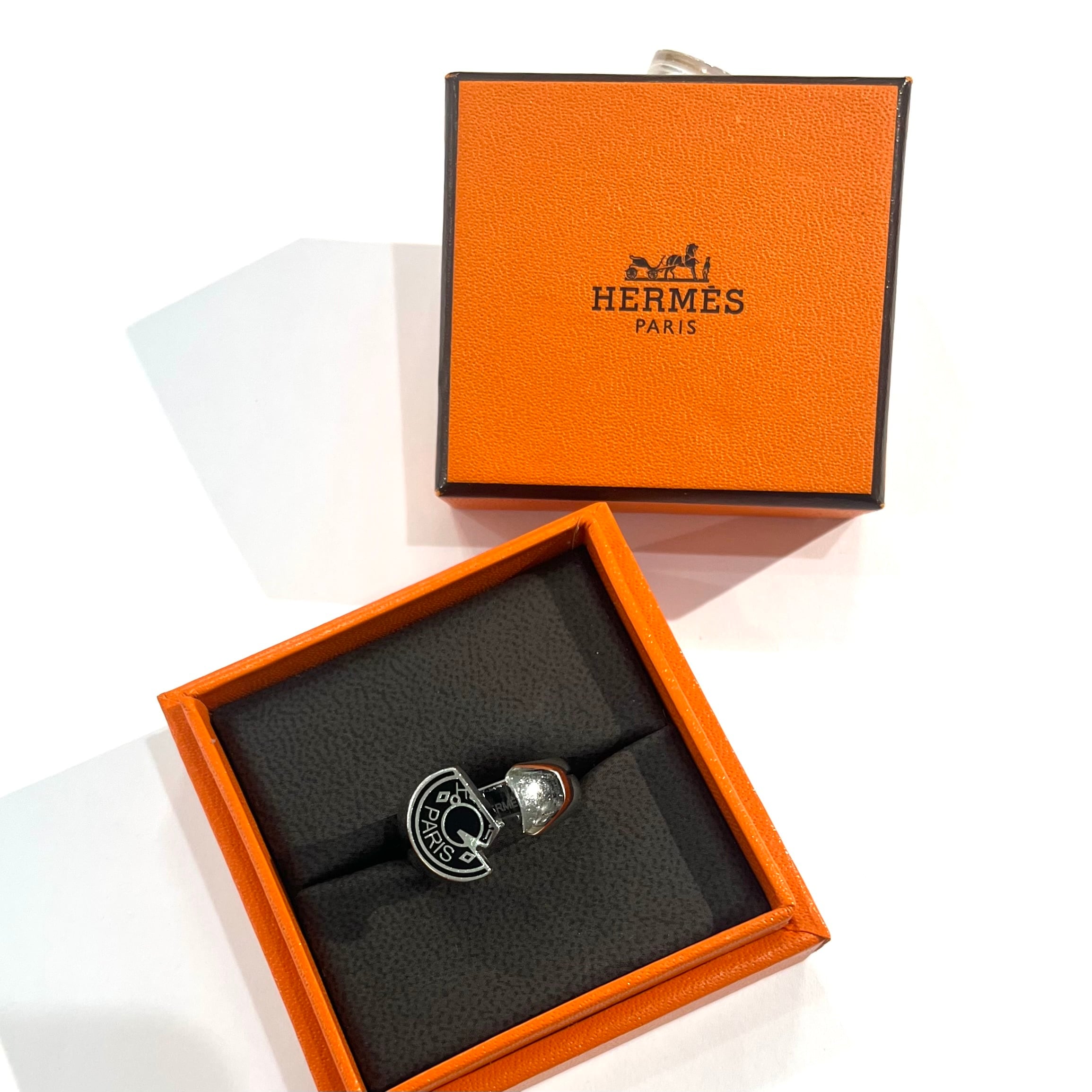 希少【HERMÈS】【17号/T58】カルーゼル リング ブラック ラッカー 希少【HERMÈS】【17号/T58】カルーゼル リング ブラック ラッカー