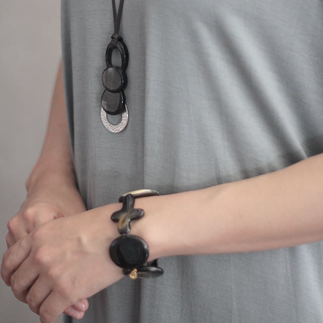 Ba-37b BH クロスバングル黒 | Bijoux Kei