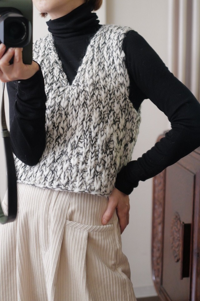 hand knit vest mix