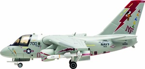 【在庫処分】Daron ホーガン 1/200 S-3B バイキング VS-21 ファイティングレッド・テイルズ NF700 『CAG 1996』 完成品