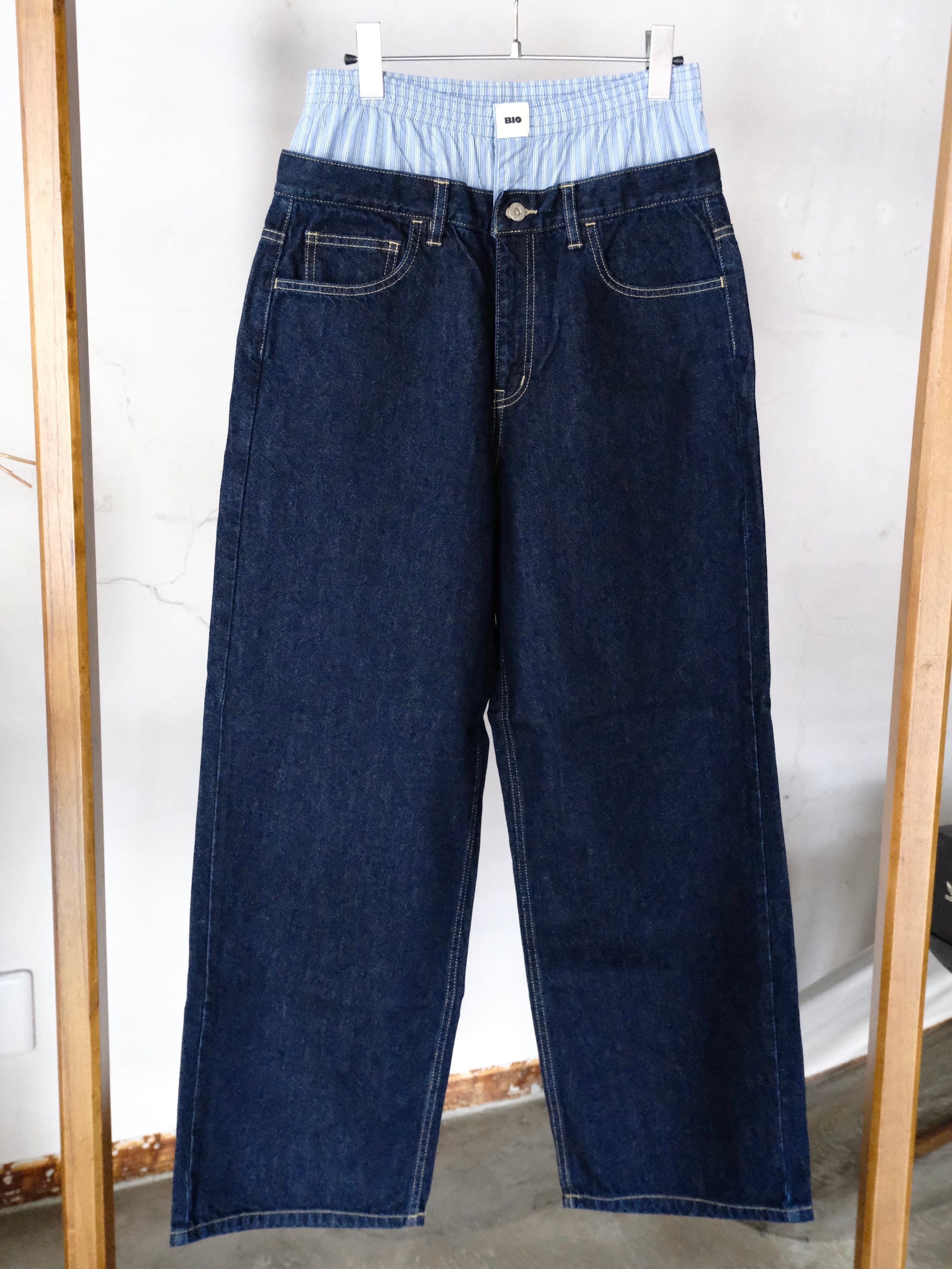 BIO】JEANS WITH UNDERWEAR | THE OUR