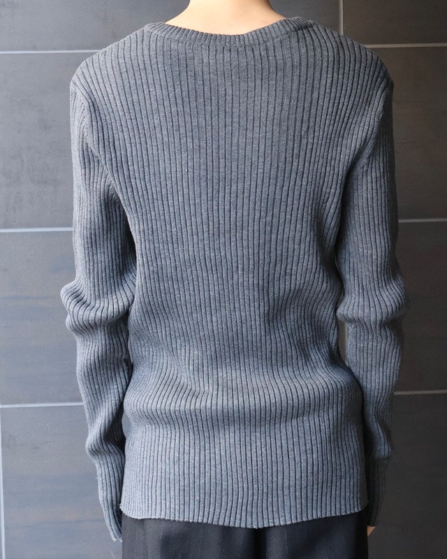 v-neck rib knit