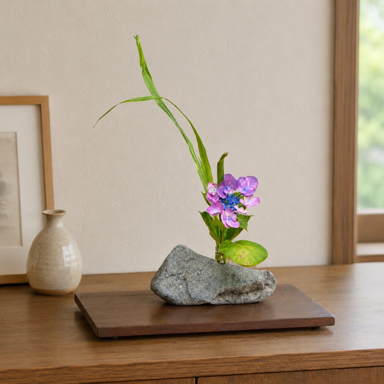 No.35 自然石の花器 【サイズ中】 | WANCRETE