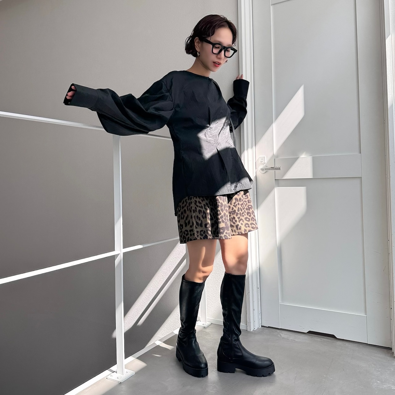 ナイロンパフスリーブtops/ブラック