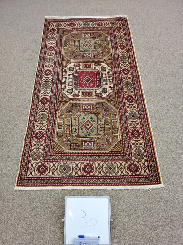 絨毯クエスト62【No.30】Tribal Rug　トライバルラグ  ※現在、こちらの商品はトルコに置いてあります。ご希望の方は先ずは在庫のご確認をお願いします。