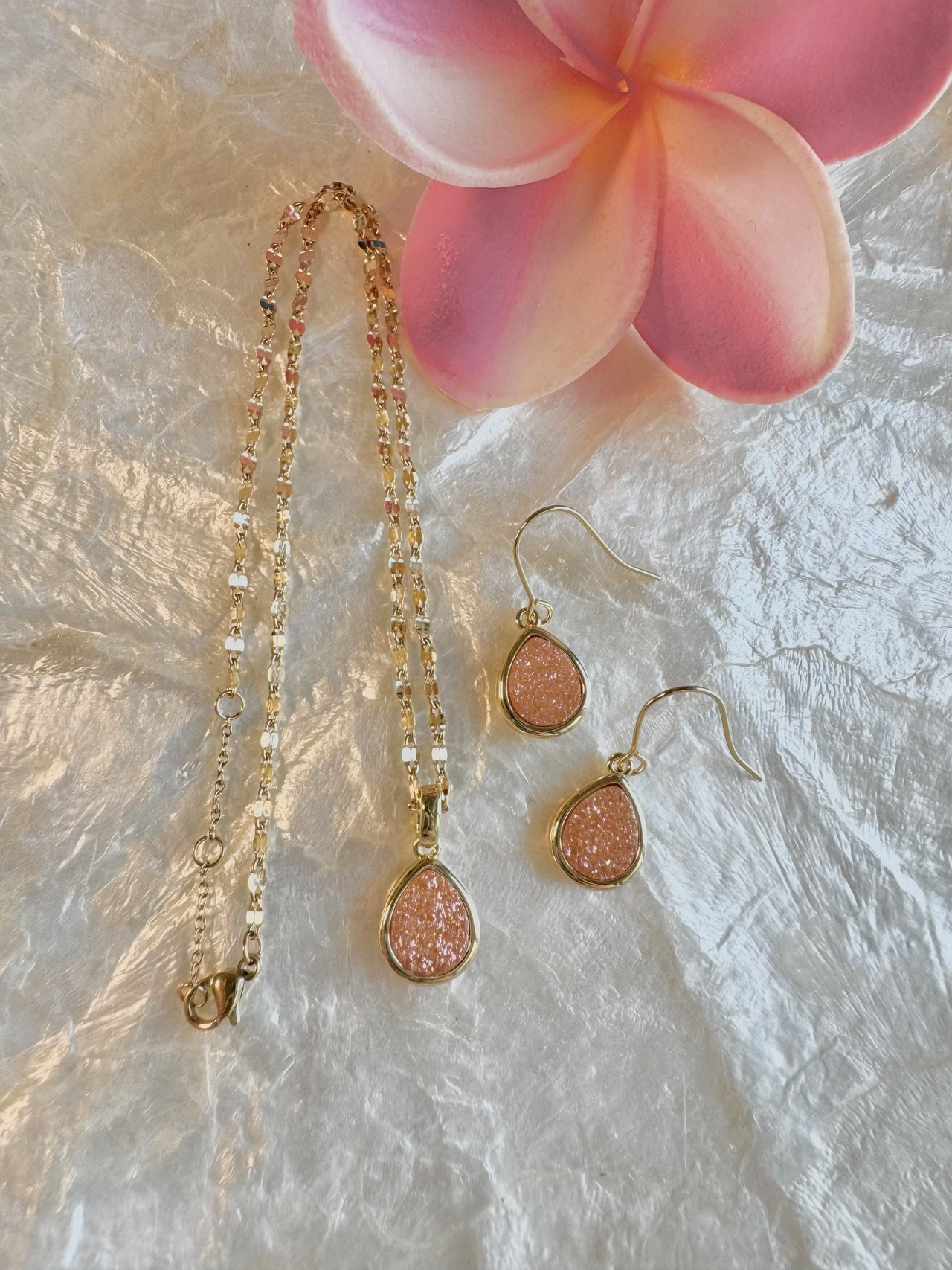 Mandarin Orange Druzy earrings(マンダリンオレンジドゥルージーピアス、イヤリング)