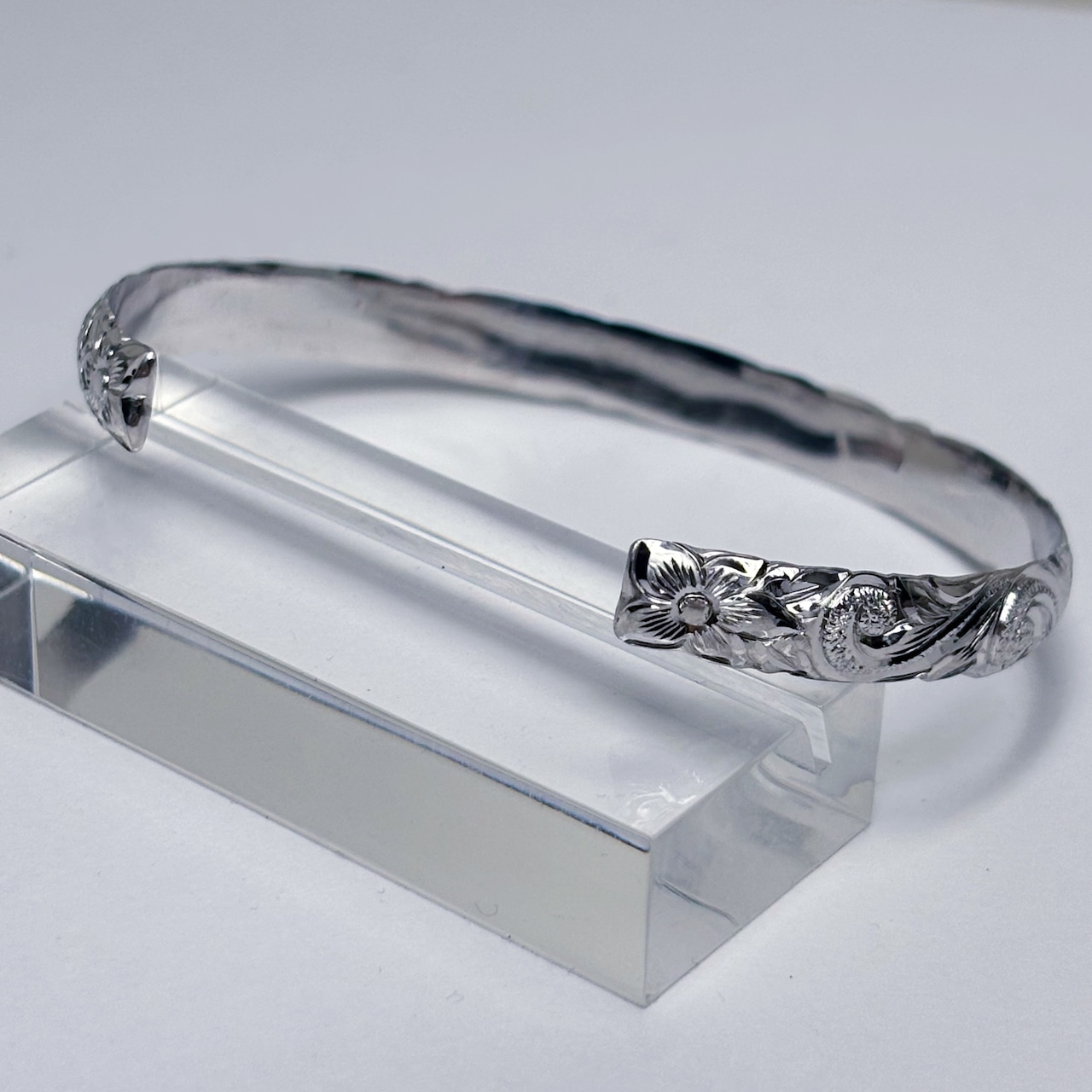 [手彫り]ハワイアンバングル(カレイキニ/SS)