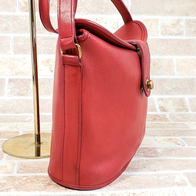 オールドコーチ ☆USA製 レザー ショルダーバッグ レッド ドイツフック  