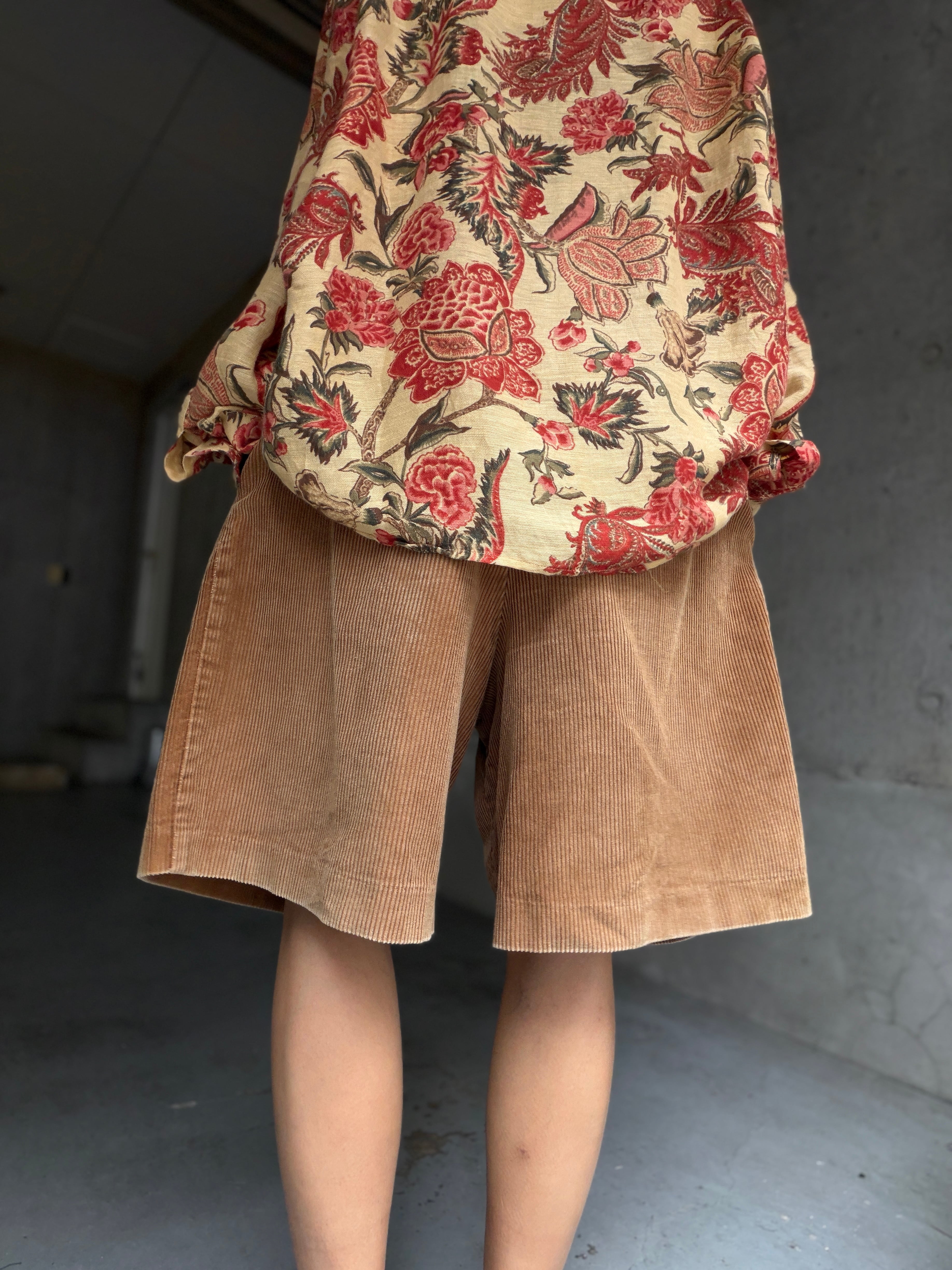 (PT1030)Corduroy wide tac shorts