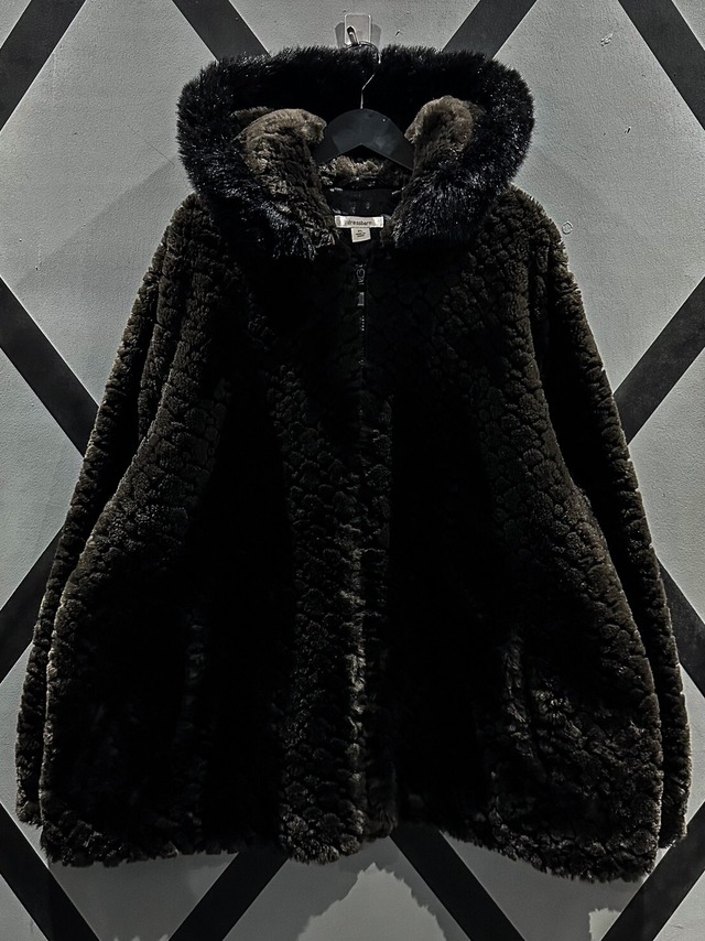 【X VINTAGE】Faux Fur Vintage Hoodie Jacket