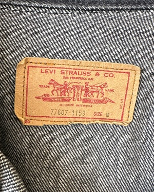 -Levi's- Vintage 90s M Black Denim Jacket made in USA