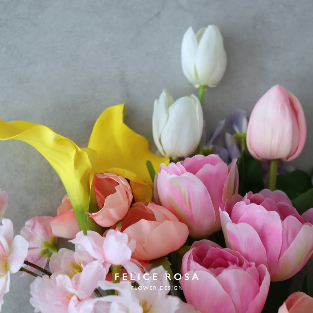 幸せいーっぱい詰め込んだ』桜とチューリップの春ブーケ