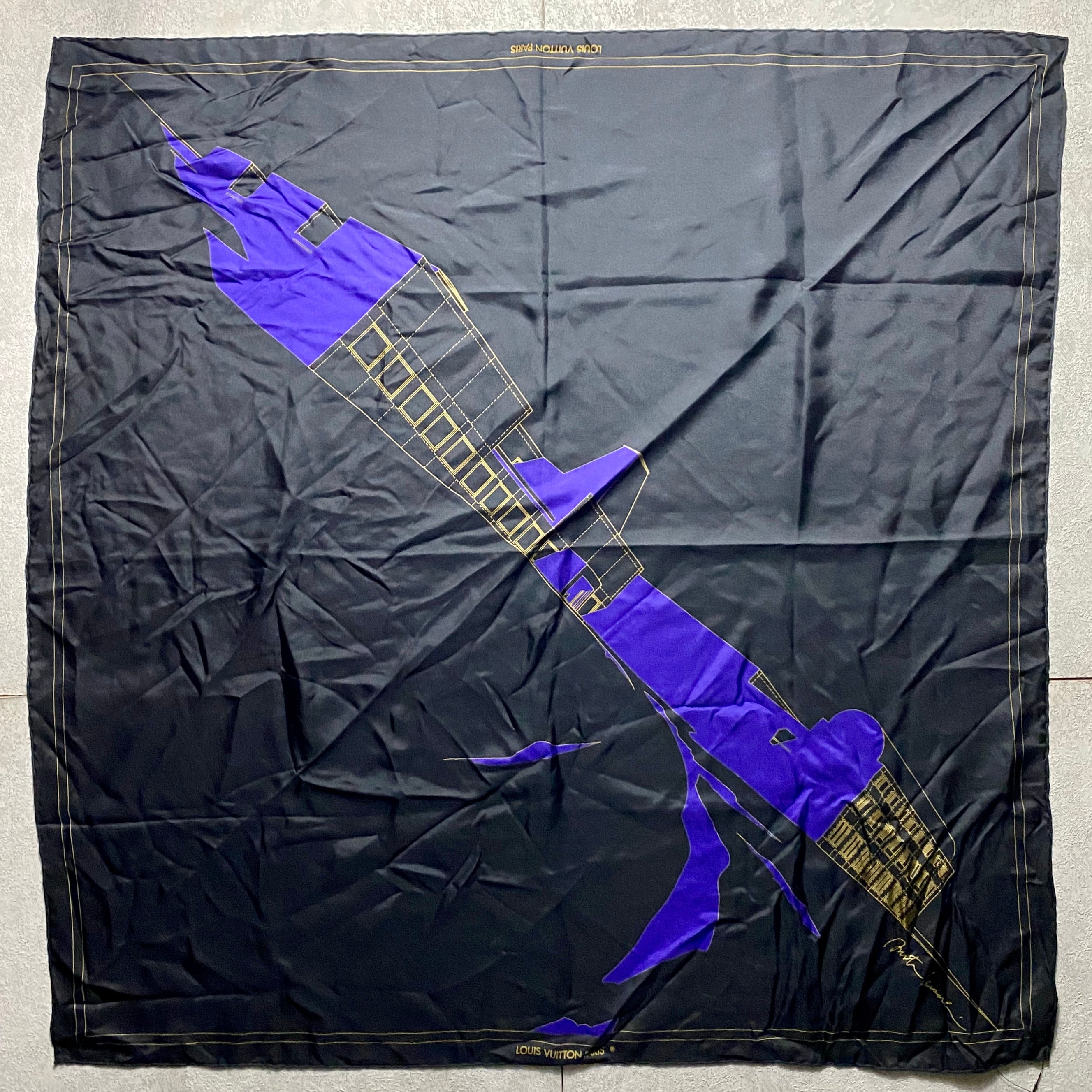 LOUIS VUITTON black silk scarf | NOIR ONLINE