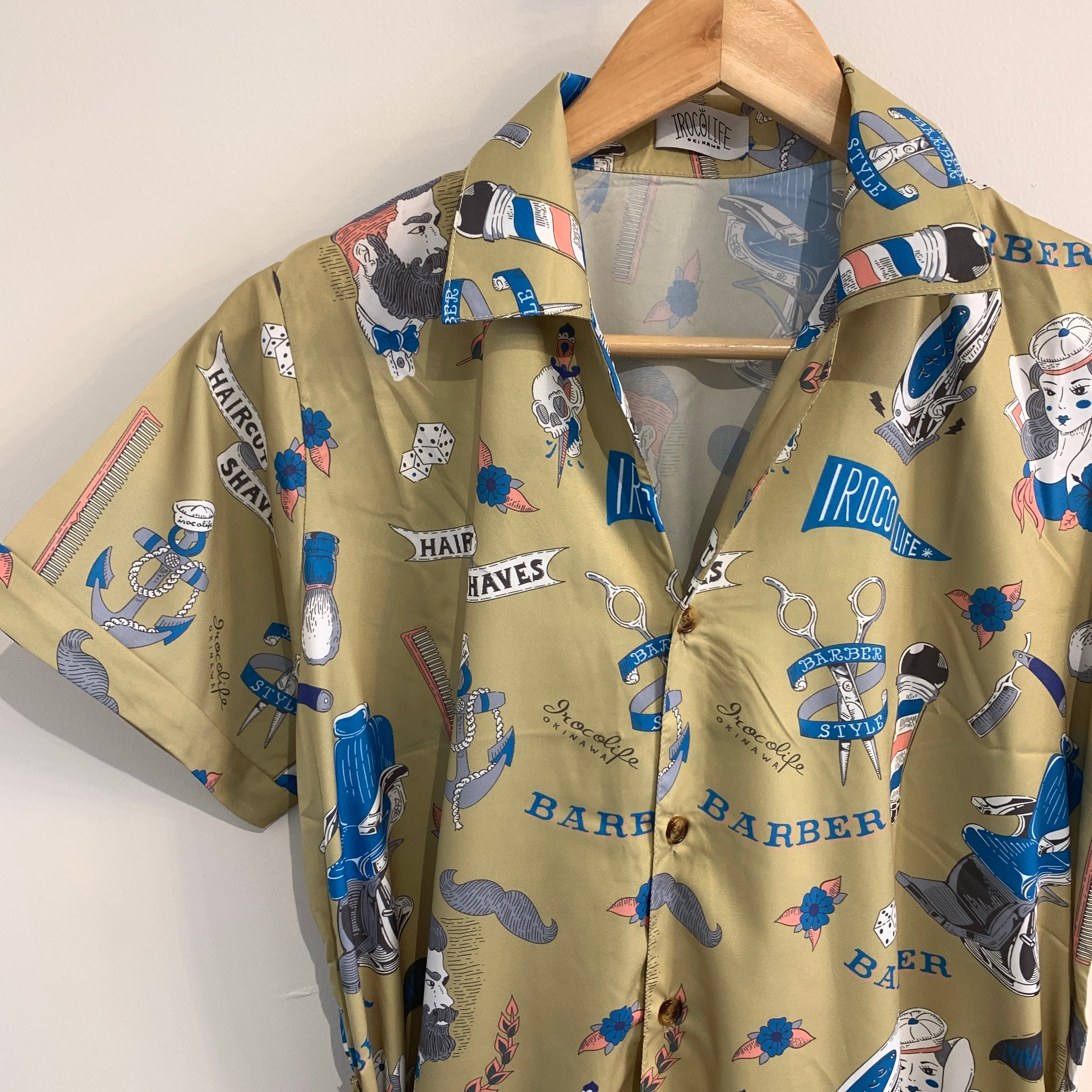 再入荷】南国BARBER柄のアロハワンピース【GOLD】 | 沖縄のセレクト