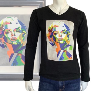 Vivid woman ( 鮮やかな女性 ) VネックロングTシャツ ブラック