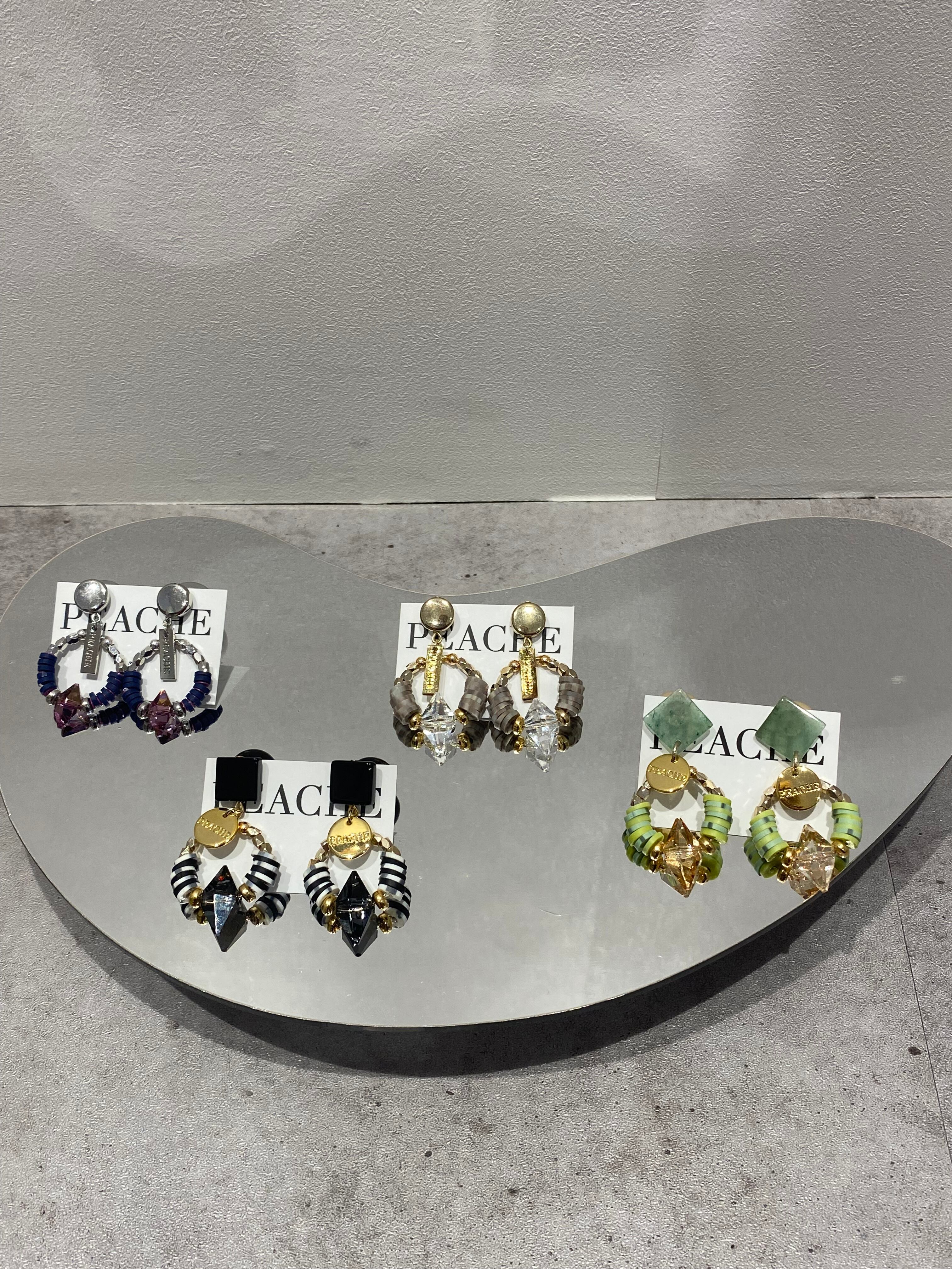 circle design swarovski