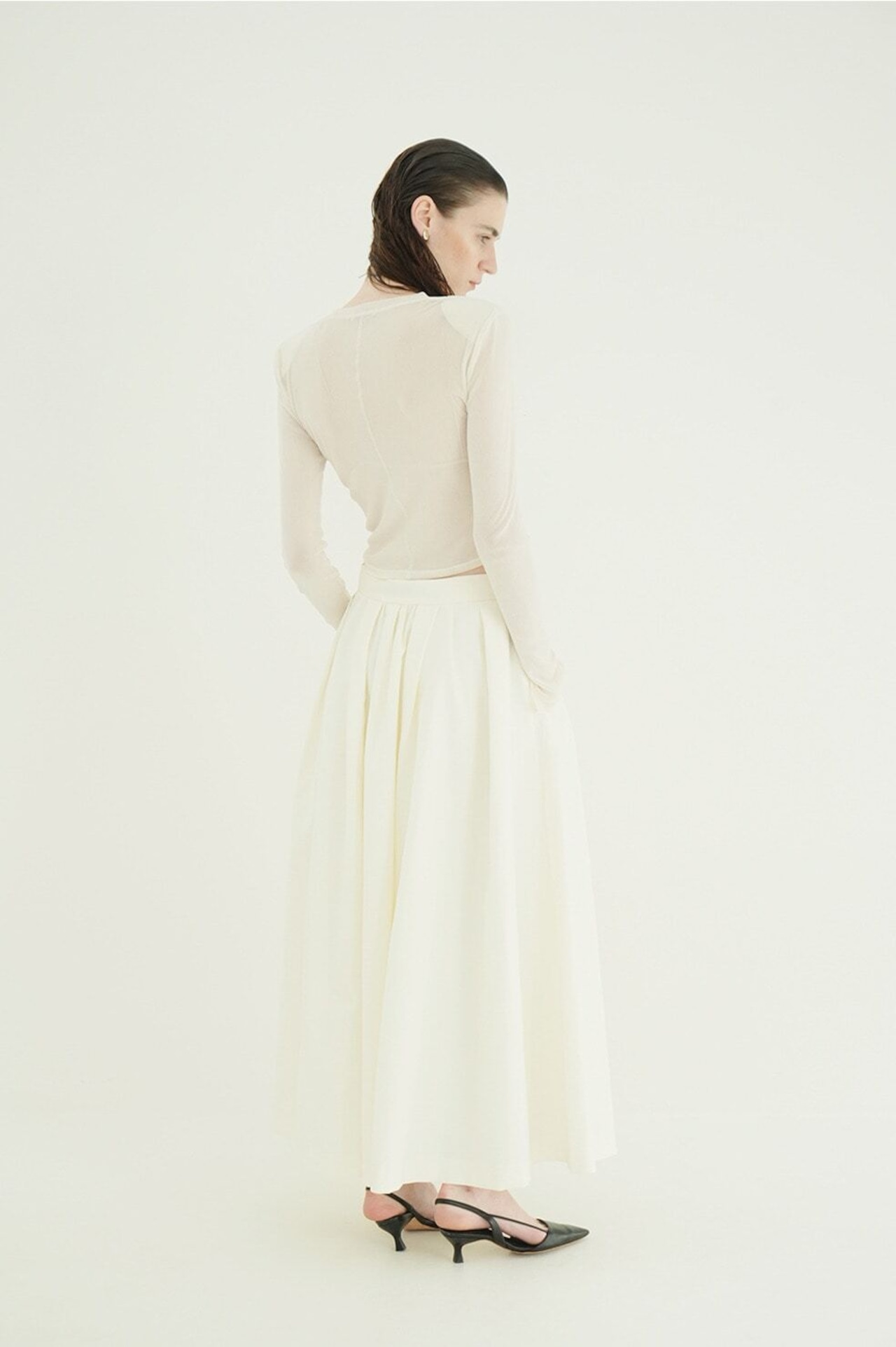 CLANE FLOCKY FORM TIGHT TOPS