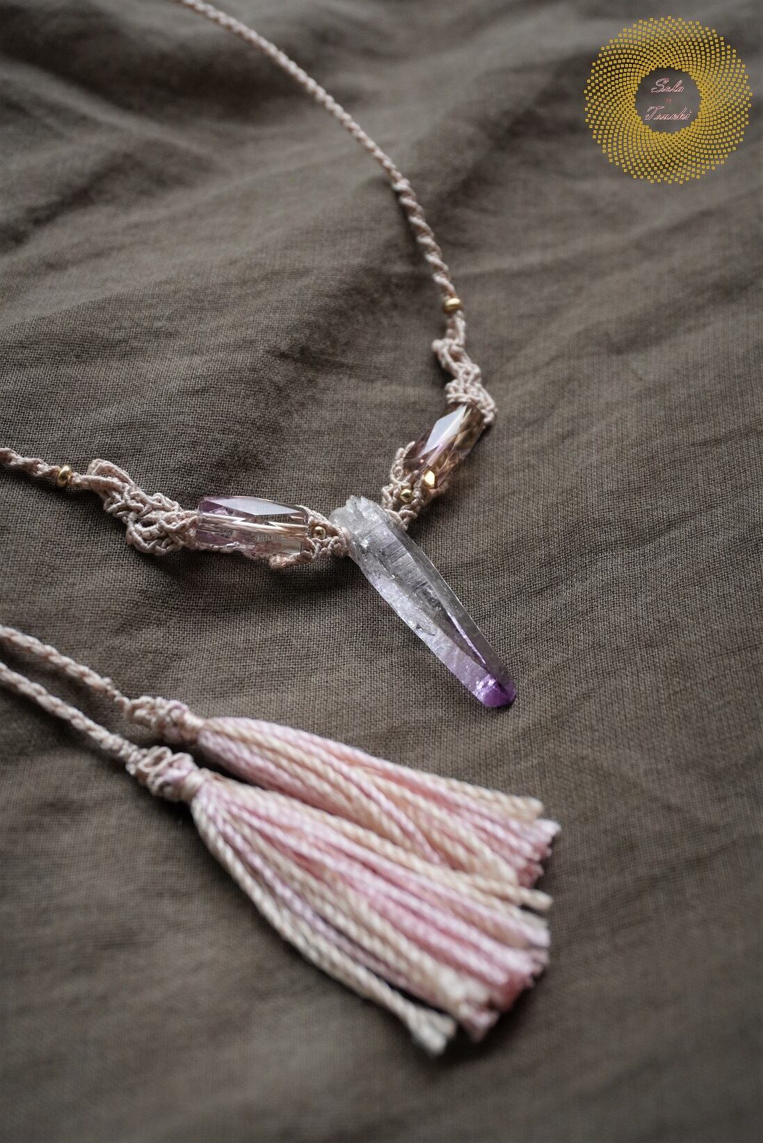 絹糸）ベラクルス産アメジストとアメトリンのマクラメ編みペンダント