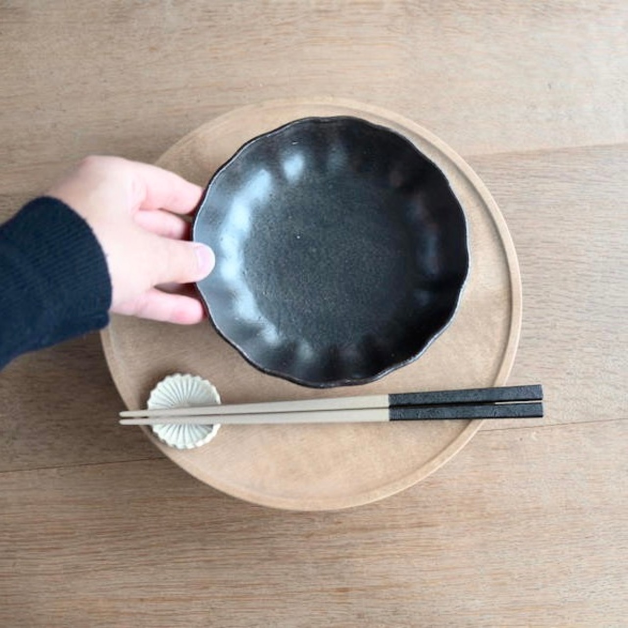 たくまポタリー 5寸鉢 ひらひら鉢 焦げ茶