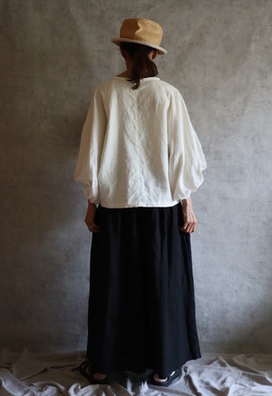 ボリュームスリーブプルオーバー　袖丈50cm