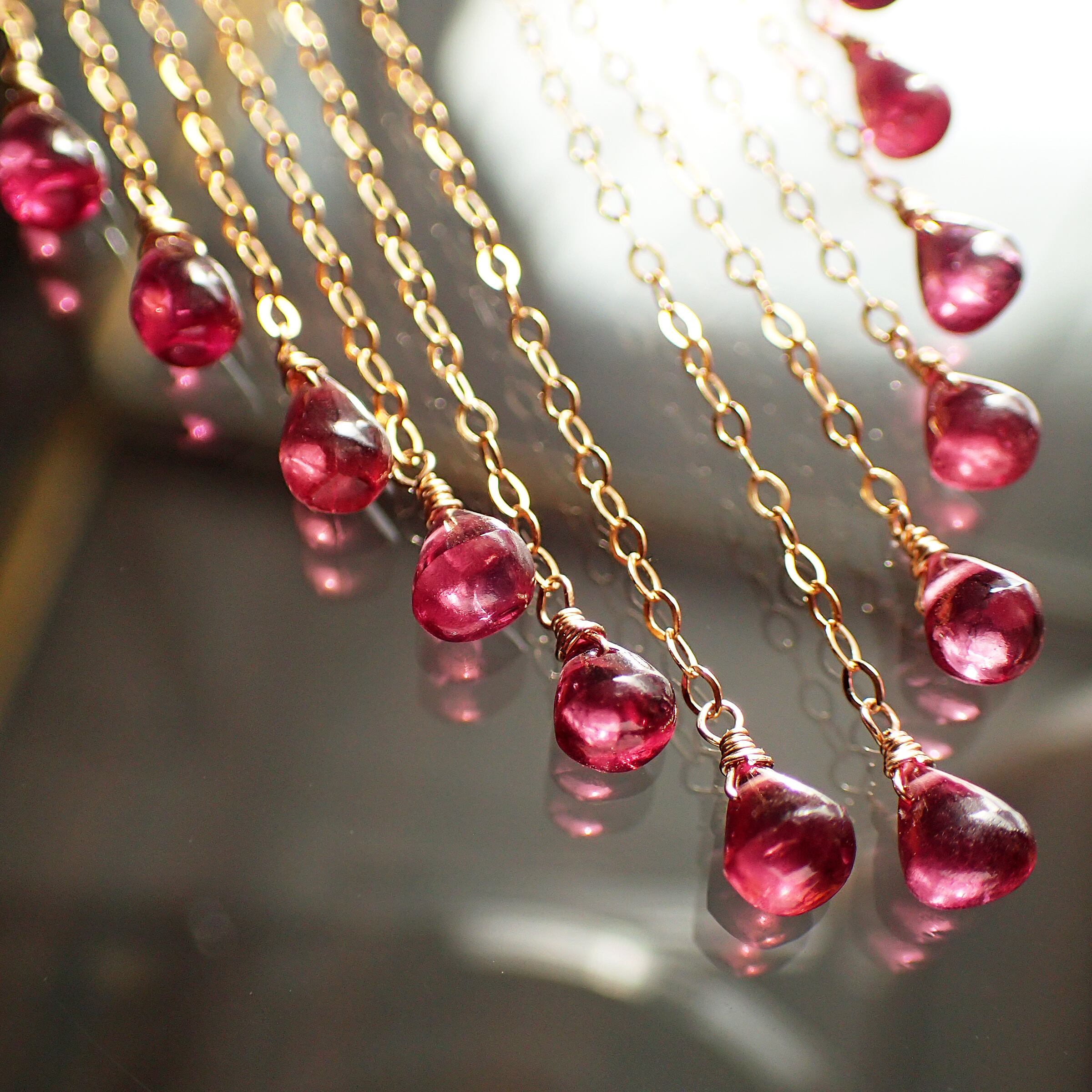 Garnet chandelier earrings | yukirra shop