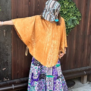 ポンチョ風カットソー